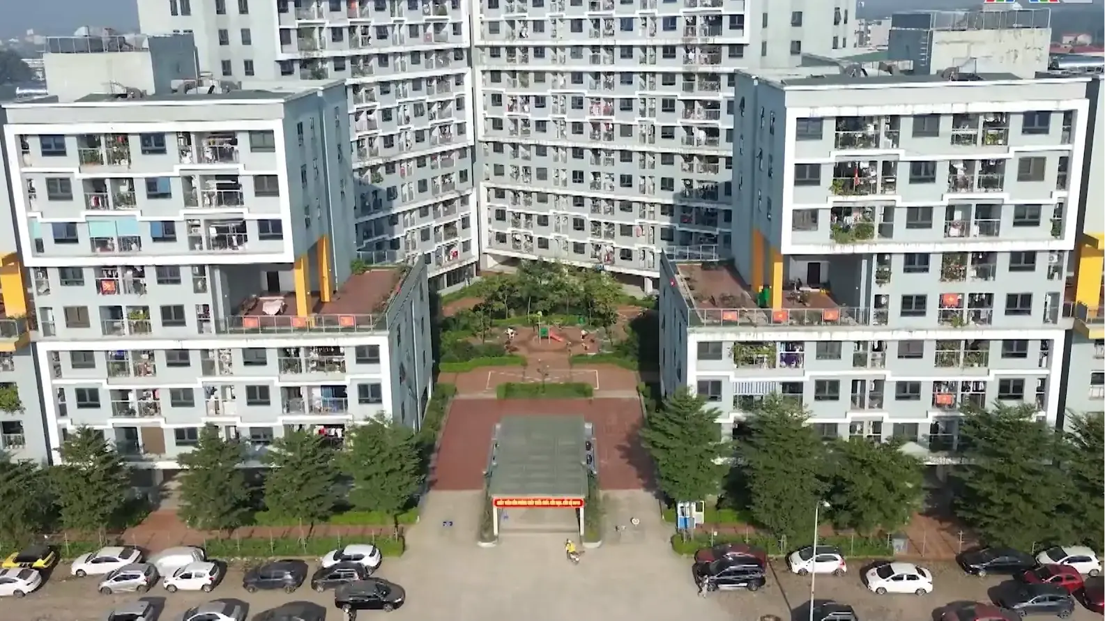 Những vấn đề trên thị trường nhà ở xã hội | Vấn đề kinh tế | 12/12/2025